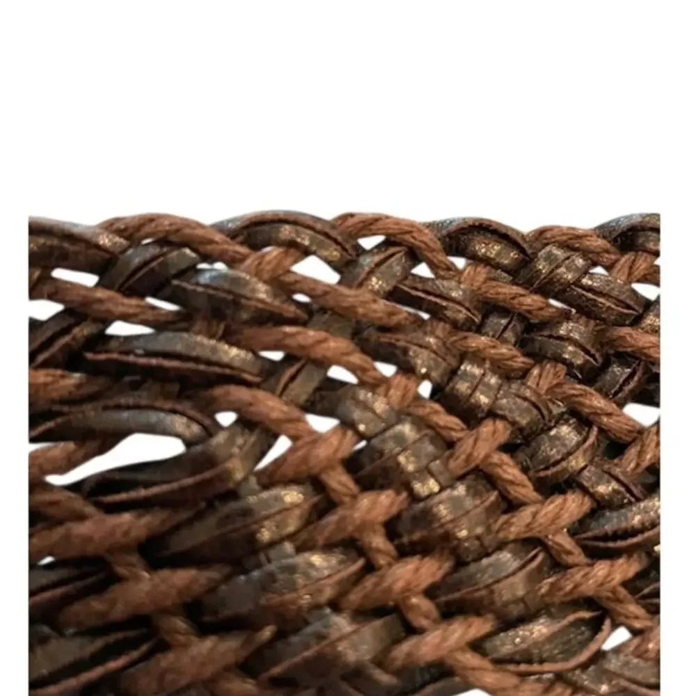 Unbranded vintage women's faux leather braided woven belt.